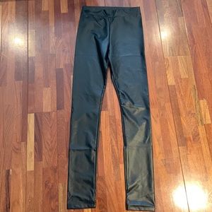 Lulu’s pleather leggings